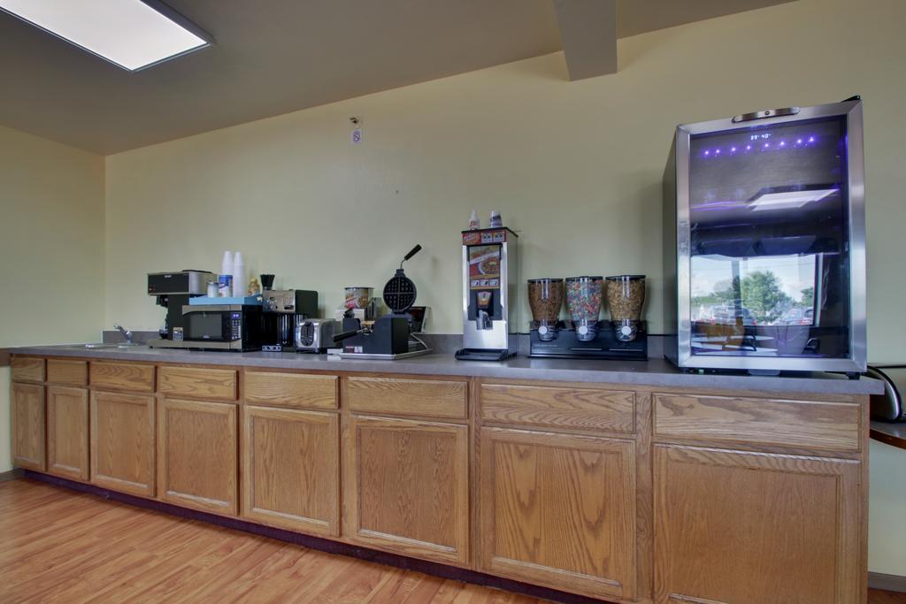 Heritage Grand Inn Canton Esterno foto